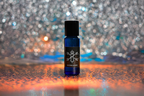 5ml slender blue with insert/dropper and black metal twist lid