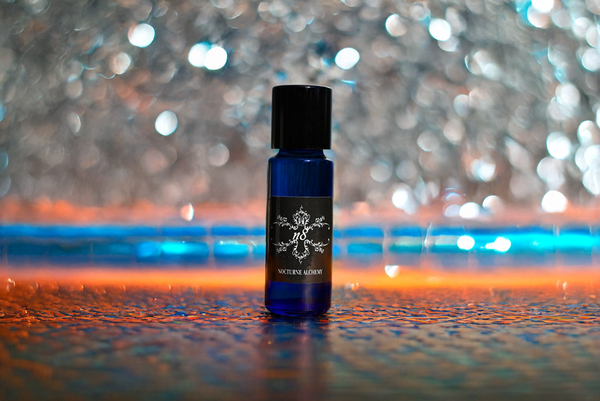 5ml slender blue with insert/dropper and black metal twist lid