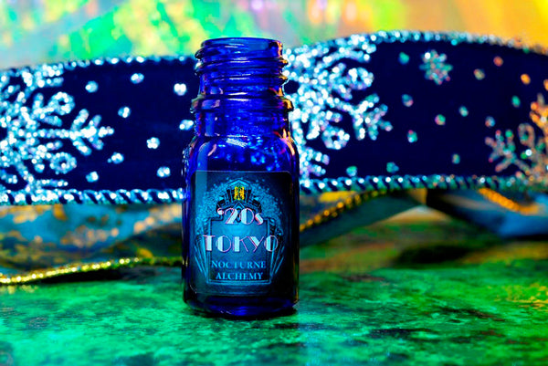 5ml traditional blue bottle, no insert/orifice with twist black phenolic lid