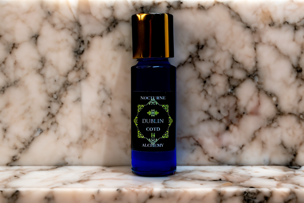 Dublin 5ml Slender Blue bottle with insert dropper and shiny gold screw lid