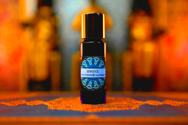 5ml Slender Blue bottle with insert dropper and shiny gold screw lid. Sphinx