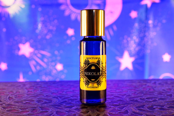 5ml Slender Blue bottle with insert dropper and shiny gold screw lid. 