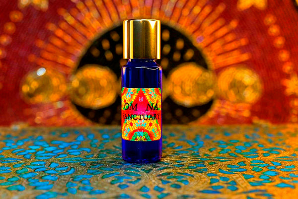 5ml Slender Blue Bottle with insert dropper and gold-toned screw lid.  