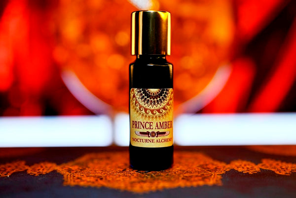 Prince Amber 5ml slender blue bottle with insert dropper and gold-toned screw lid