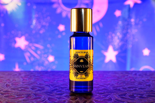 5ml Slender Blue bottle with insert dropper and shiny gold screw lid. 