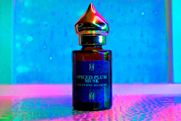 6ml amber cylindrical bottle with flat dropper and golden domed lid