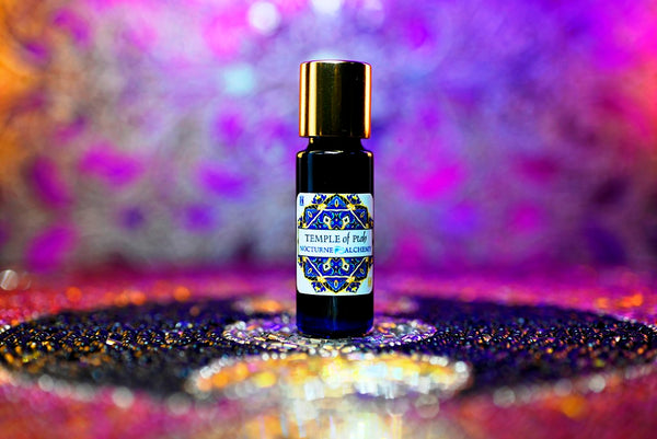 Temple of Ptah in 5ml Slender Blue bottle with insert and shiny gold-tone screw lid