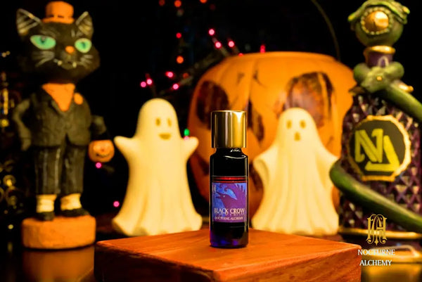 5ml blue slender blue bottle with insert/dropper and golden twist lid