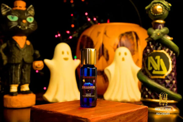 5ml blue slender blue bottle with insert/dropper and golden twist lid