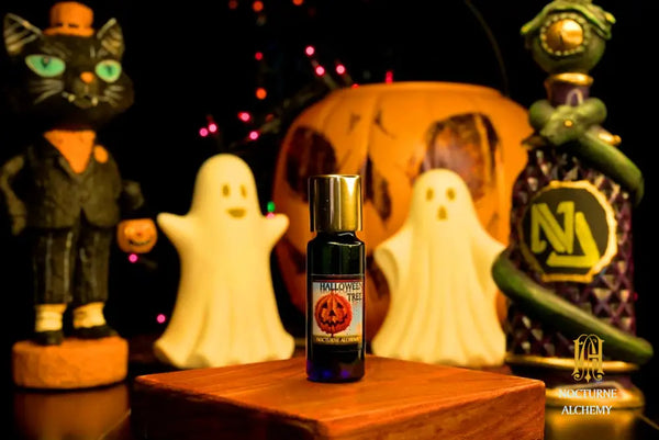 5ml blue slender blue bottle with insert/dropper and golden twist lid