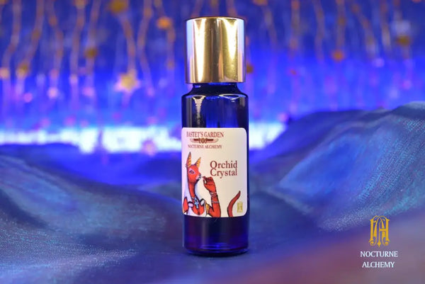 5ml PC Bastet's Garden Slender Blue Bottle with insert/dropper and golden twist lid
