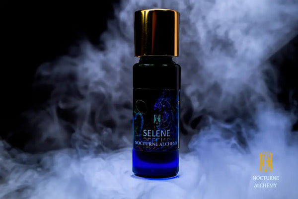 Selene Dragon in 5ml Slender Blue Bottle with gold-toned screw lid and orifice reducer insert