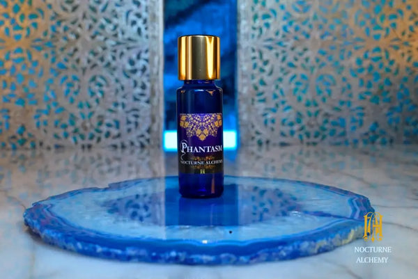 5ml Slender Blue Bottle with insert/dropper and golden toned twist lid