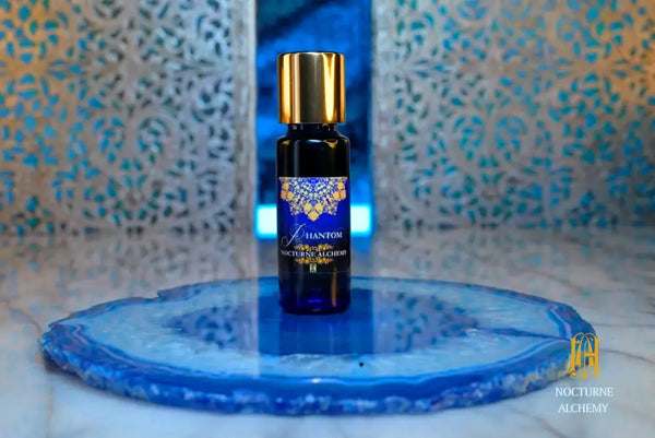 5ml Slender Blue Bottle with insert/dropper and golden toned twist lid