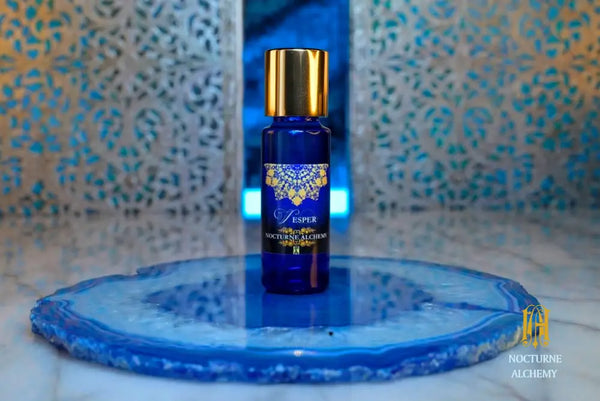 5ml Slender Blue Bottle with insert/dropper and golden toned twist lid