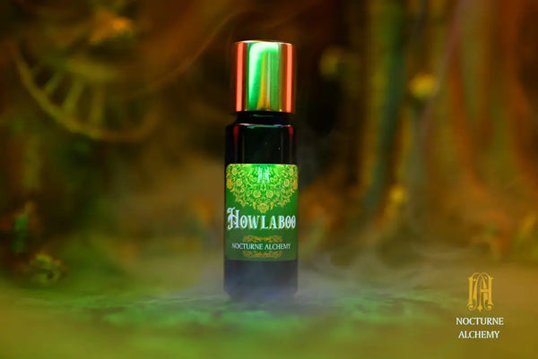 Howlaboo 5ml Slender Blue Bottle with insert dropper and gold-toned screw lid.