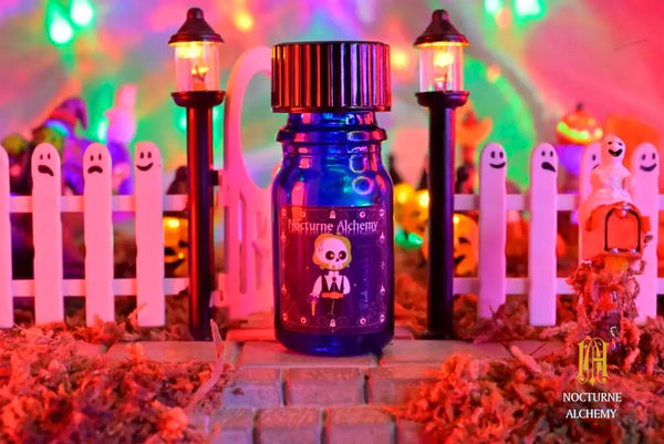 5ml blue bottle with no insert and twist phenolic lid