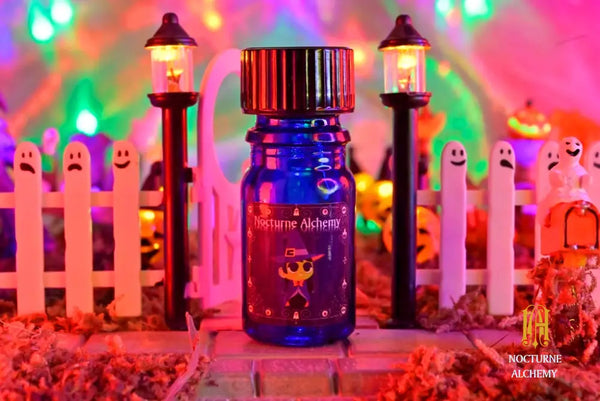 5ml blue bottle with no insert and twist phenolic lid