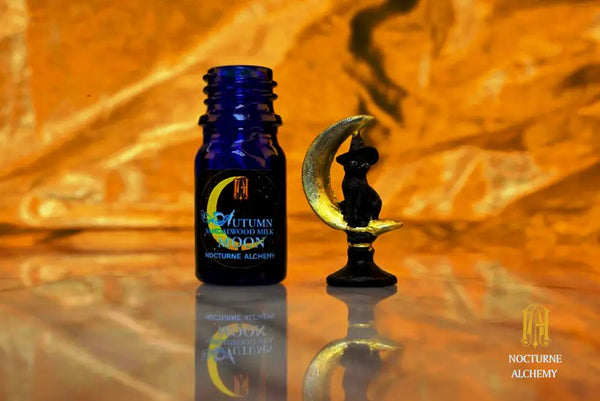 5ml cobalt bottle with phenolic lid (no insert)  