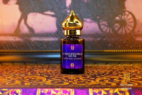 6ml amber cylindrical bottle with golden domed lid