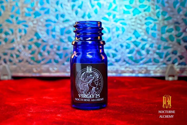 5ml cobalt bottle with phenolic lid (no insert)  