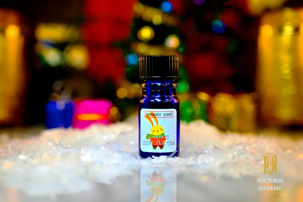 Carrot Cupcake Tea - 5ml cobalt blue bottle no insert, phenolic screw lid.  