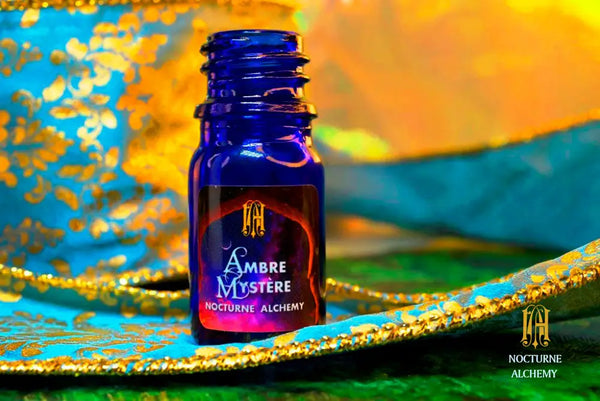 5ml traditional blue bottle, no insert/orifice with twist black phenolic lid