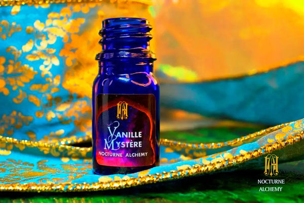 5ml traditional blue bottle, no insert/orifice with twist black phenolic lid