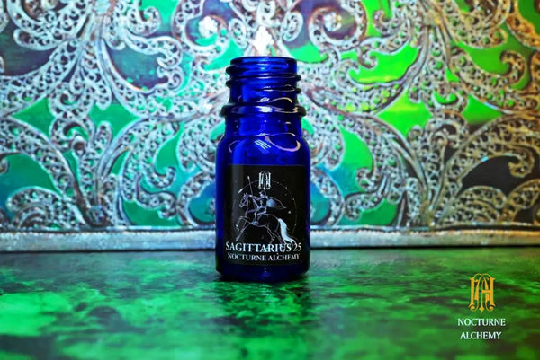 5ml traditional blue bottle, no insert/orifice with twist black phenolic lid