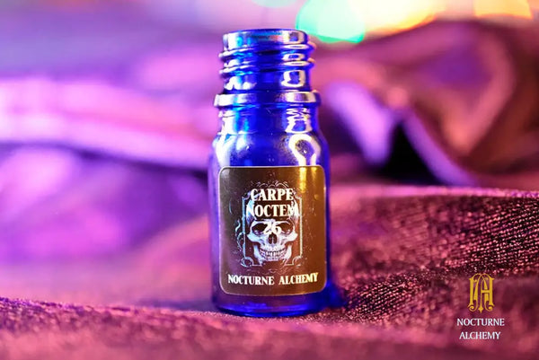 5ml traditional blue bottle with no insert/dropper, and twist black lid