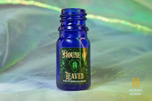 5ml traditional blue bottle with no insert/dropper, and twist black lid