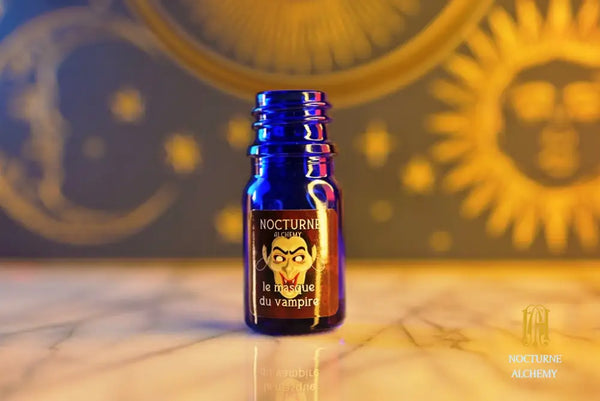 5ml traditional blue bottle with no insert/dropper, and twist black lid