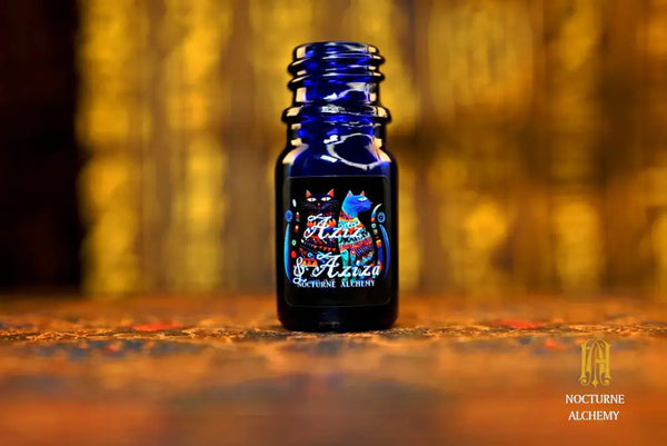 5ml traditional cobalt blue bottle with no insert/orifice and twist phenolic lid - Aziz & Aziza