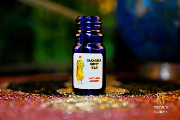 5ml traditional cobalt blue bottle with no insert/orifice and twist phenolic lid - Chamomile Honey Tea