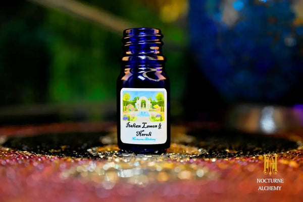 5ml traditional cobalt blue bottle with no insert/orifice and twist phenolic lid - Italian Lemon & Neroli