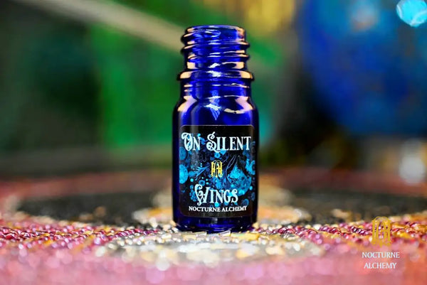 5ml traditional cobalt blue bottle with no insert/orifice and twist phenolic lid - On Silent Wings