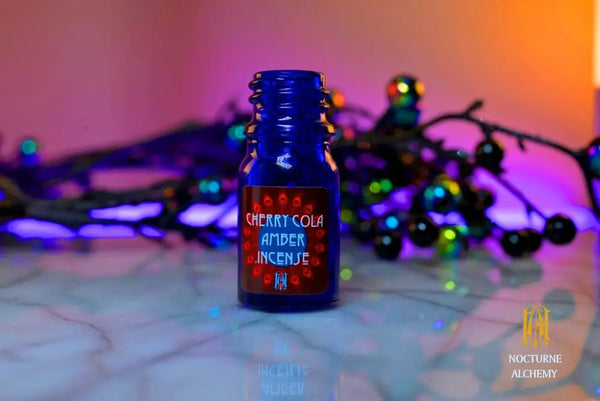 5ml Cobalt Blue Bottle with Phenolic Lid (no insert)
