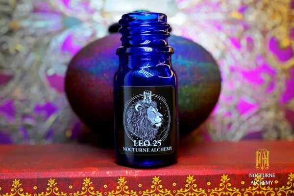 5ml Cobalt Blue Bottle with Phenolic Lid (no insert)