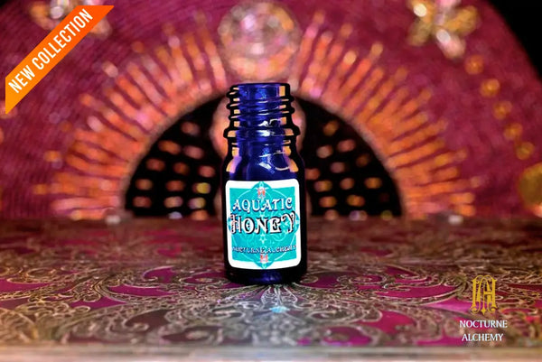 5ml Cobalt Blue Bottle with Phenolic Lid (no insert)