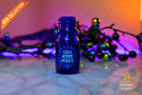 5ml Cobalt Blue Bottle with Phenolic Lid (no insert)