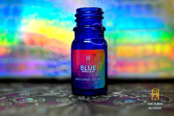 Blue Vanilla 01 - 5ml cobalt blue bottle no insert, phenolic screw lid. 