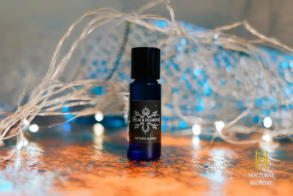 5ml slender blue with insert/dropper and black metal twist lid